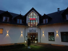 Toscca, Celakovice